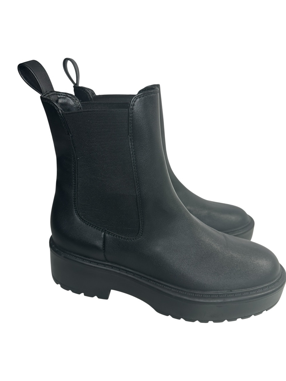 Steven Madden Madalyn Chelsea Boot Black. 9.5 - Picture 5 of 13
